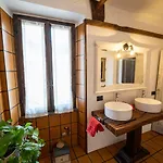 Casa de hóspedes Casa Olmi Castiglione dʼIntelvi