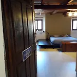 Casa de hóspedes Casa Olmi Castiglione dʼIntelvi