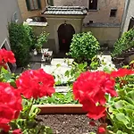 Casa Olmi Casa de hóspedes Castiglione dʼIntelvi